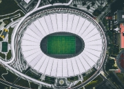 开云体育中国-冰与火的碰撞，厄瓜多尔战术收割冰岛，德里赫特在德甲争冠战接管比赛