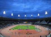 开云官方app入口-绝境中的孤星，布伦森爆发拯救尼克斯，生死战险胜新疆启示录