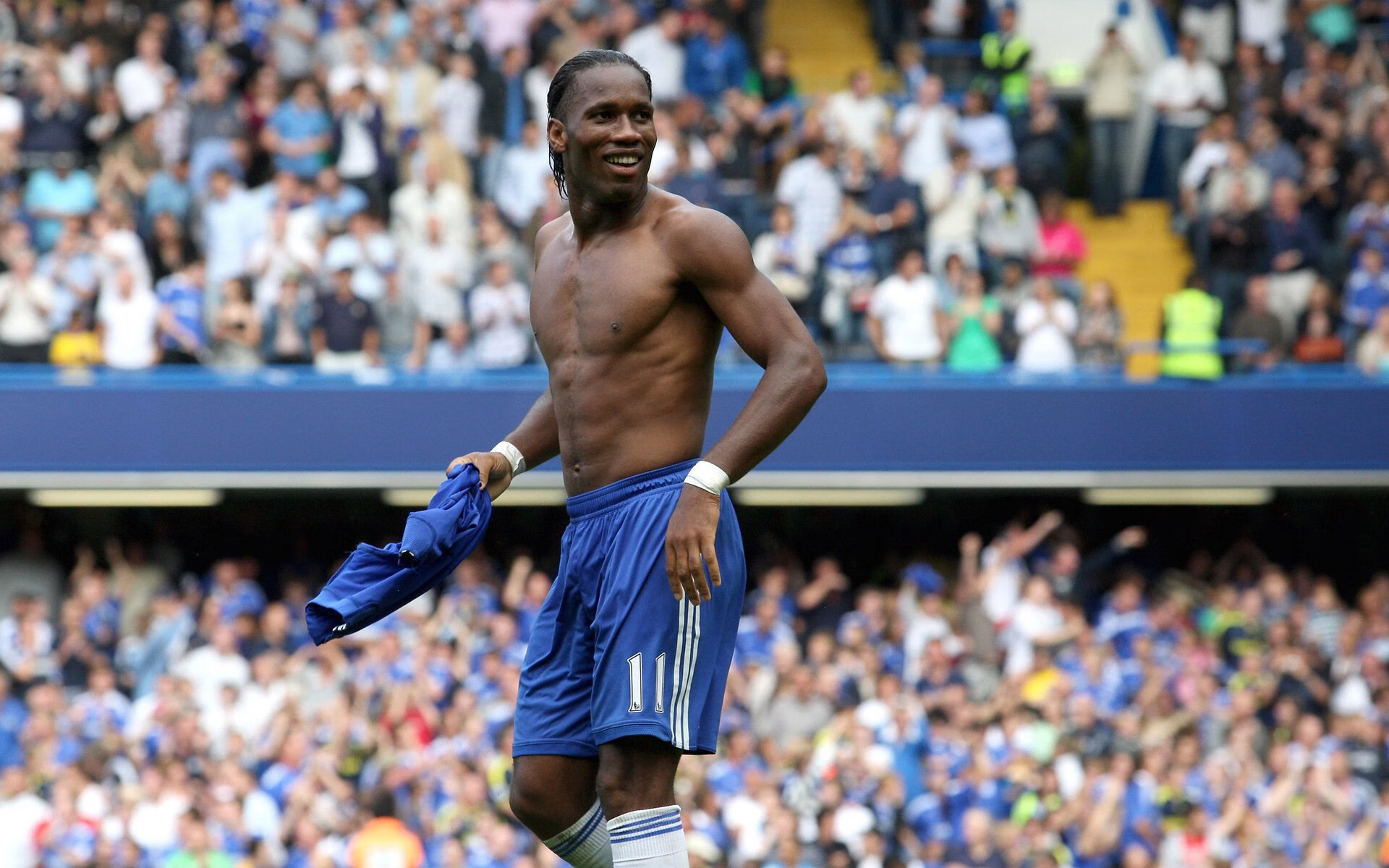 库尔图瓦神级扑救拉满赛后评分,马里战术完美执行全面压制瑞典