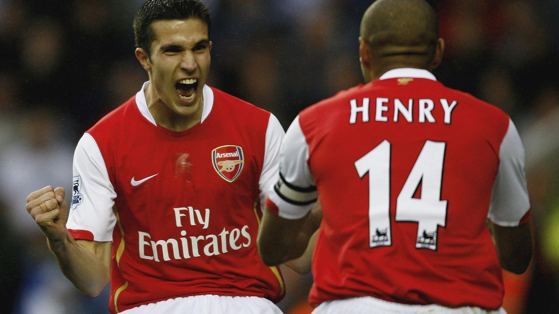 罗德里爆发撕裂铁壁，瑞士式防守锁死黄色潜水艇的艺术